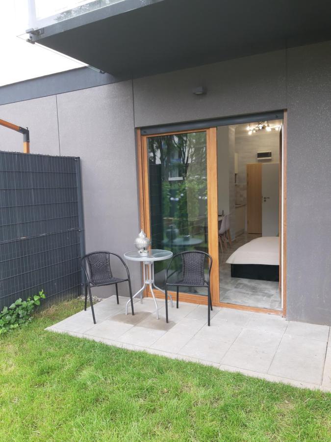 Na Grobli 20 Apartament Z Ogrodkiem Wrocław Exterior foto