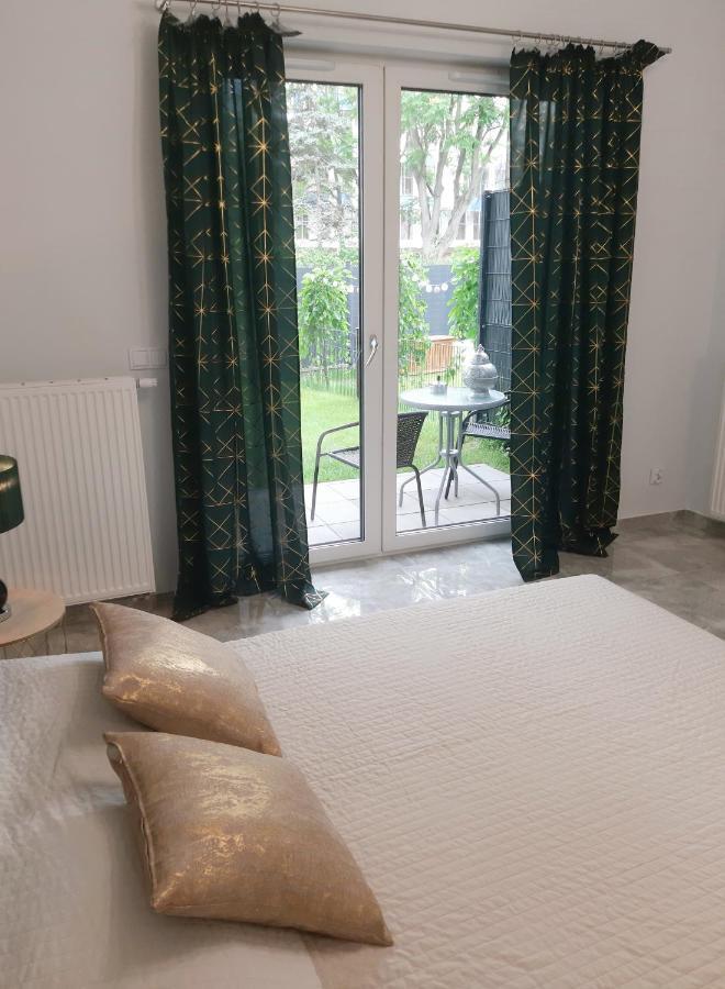 Na Grobli 20 Apartament Z Ogrodkiem Wrocław Exterior foto