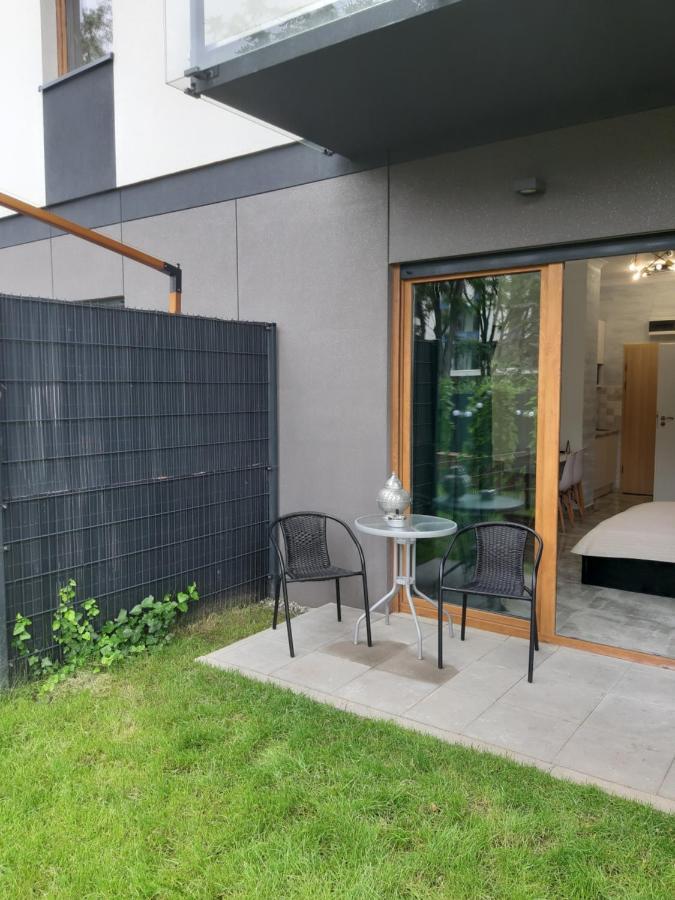 Na Grobli 20 Apartament Z Ogrodkiem Wrocław Exterior foto